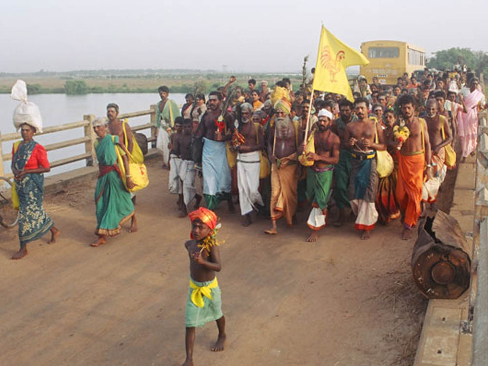 water cutting kataragama